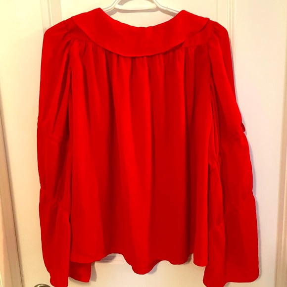 blouse - Picture 2 of 2